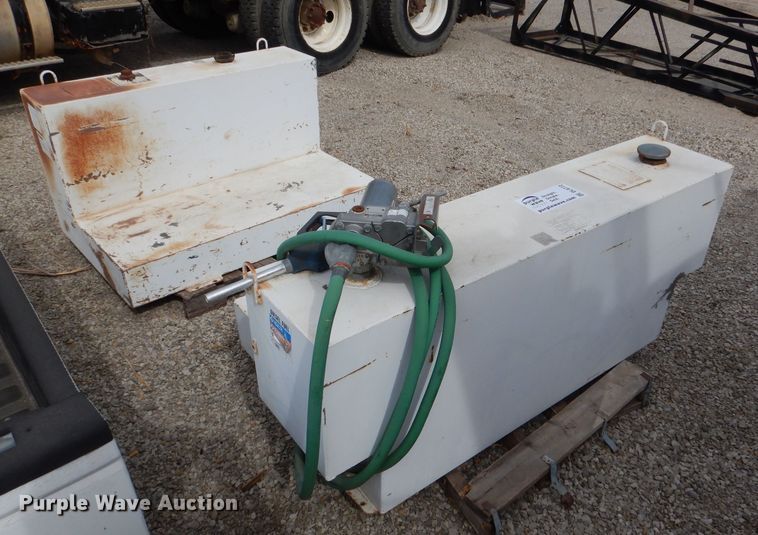 image for item DL4772 (2) L-shaped fuel tanks