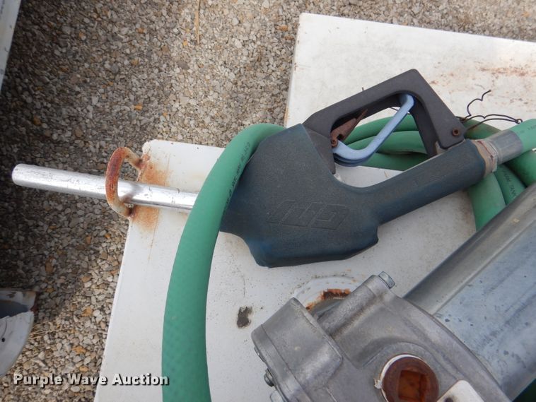 image for item DL4772 (2) L-shaped fuel tanks