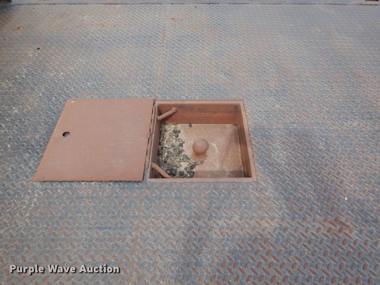 image for item DL4774 Flatbed