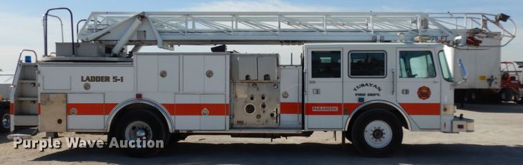 image for item DM2825 1985 Pierce  ladder fire truck