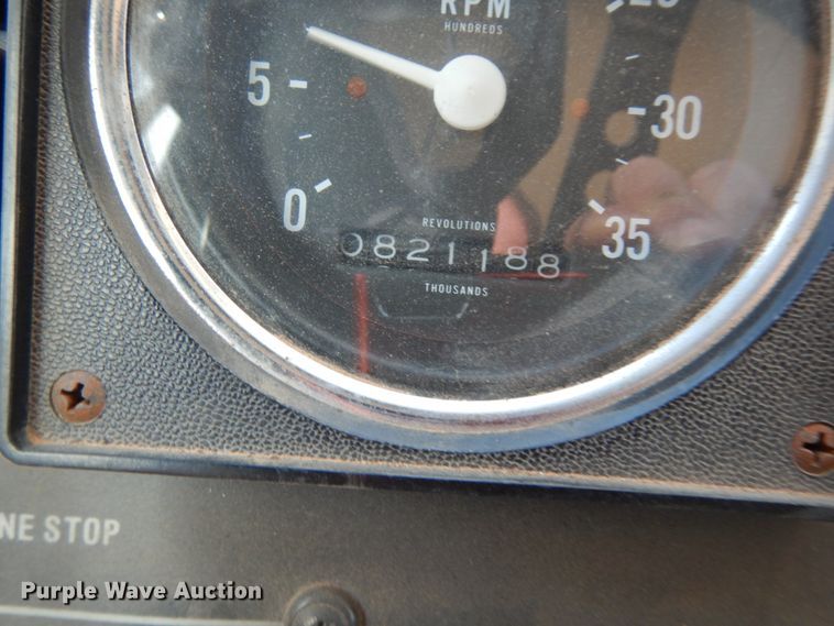 image for item DM2825 1985 Pierce  ladder fire truck