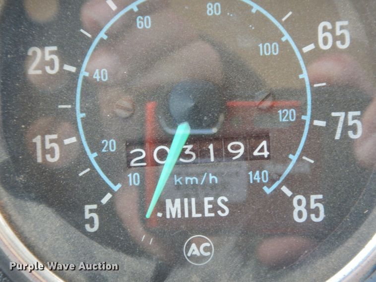 image for item DM2825 1985 Pierce  ladder fire truck