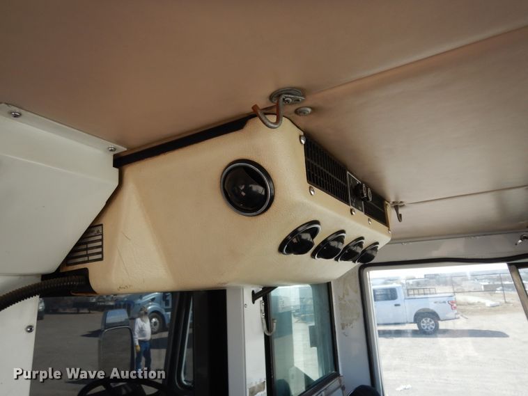 image for item DM2825 1985 Pierce  ladder fire truck