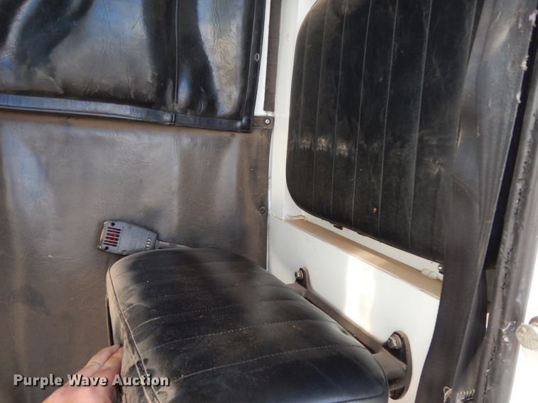 image for item DM2825 1985 Pierce  ladder fire truck