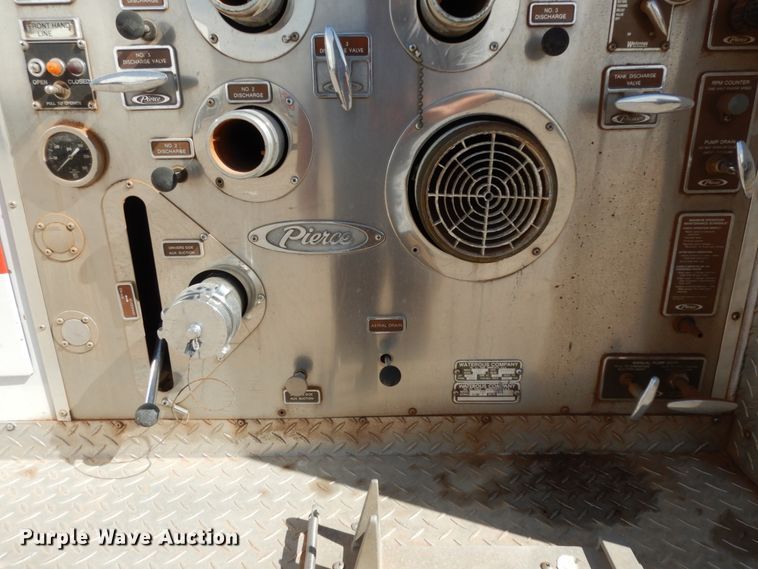 image for item DM2825 1985 Pierce  ladder fire truck