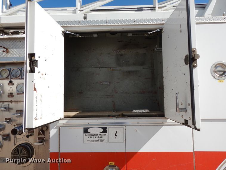 image for item DM2825 1985 Pierce  ladder fire truck