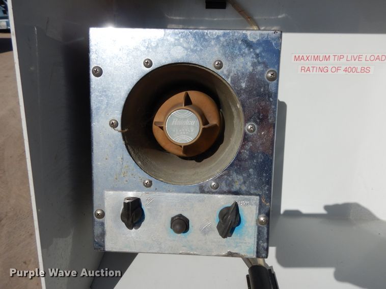 image for item DM2825 1985 Pierce  ladder fire truck