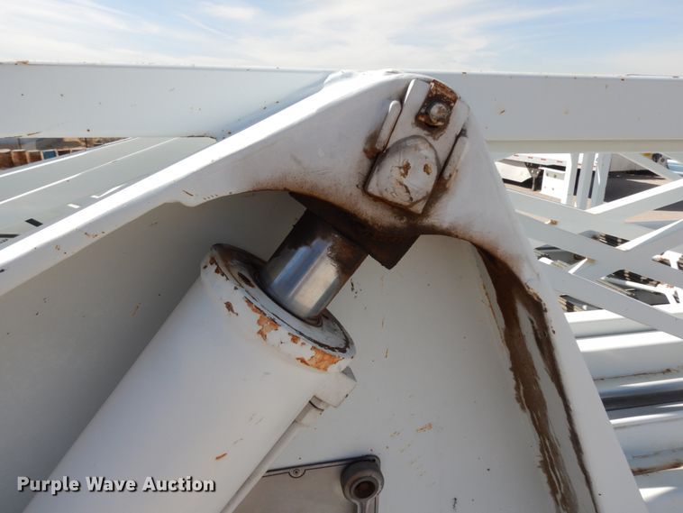 image for item DM2825 1985 Pierce  ladder fire truck