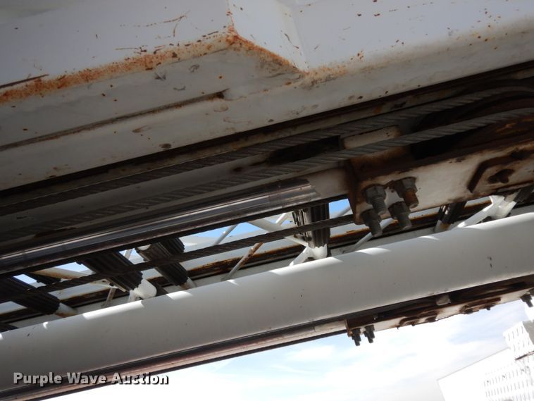 image for item DM2825 1985 Pierce  ladder fire truck