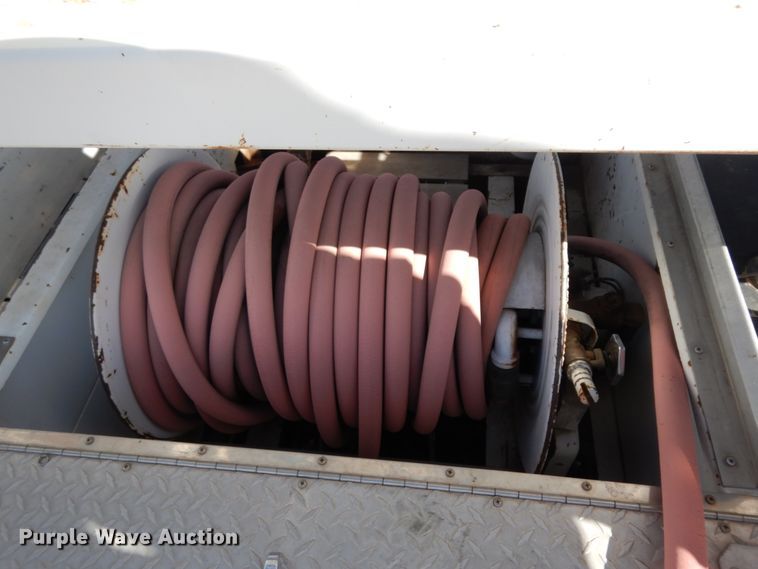 image for item DM2825 1985 Pierce  ladder fire truck