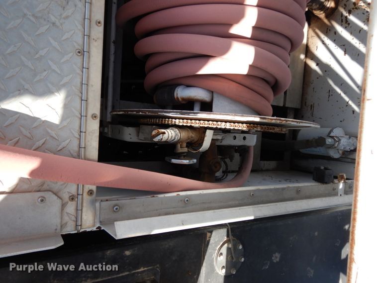 image for item DM2825 1985 Pierce  ladder fire truck