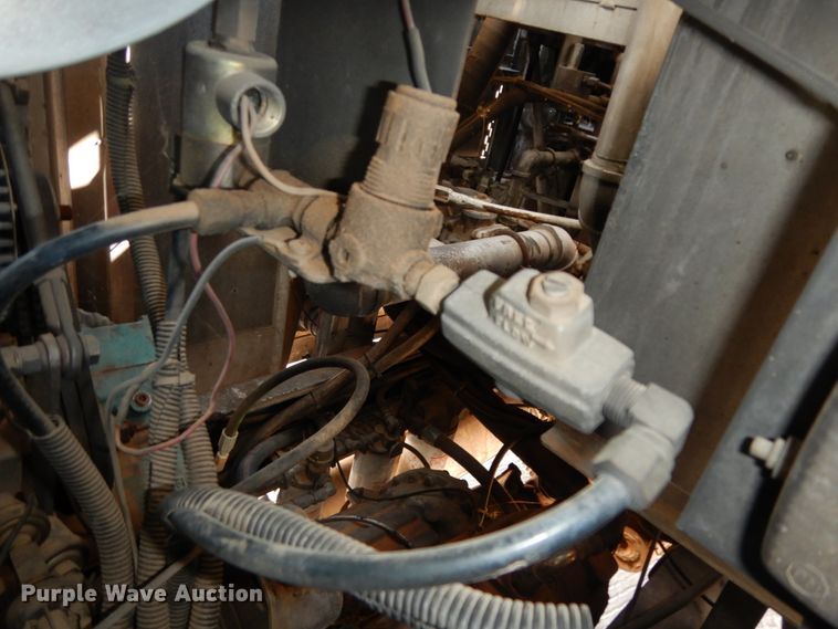 image for item DM2825 1985 Pierce  ladder fire truck