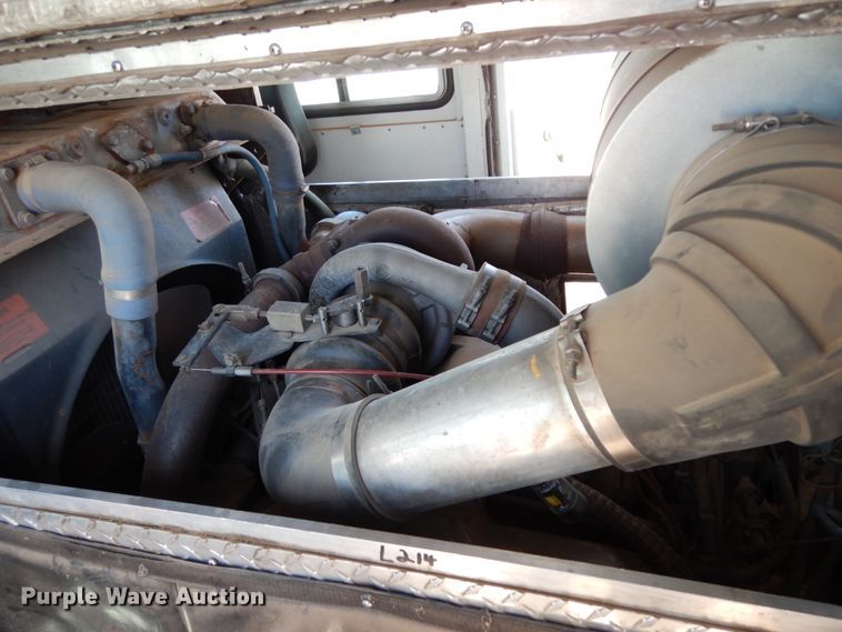 image for item DM2825 1985 Pierce  ladder fire truck