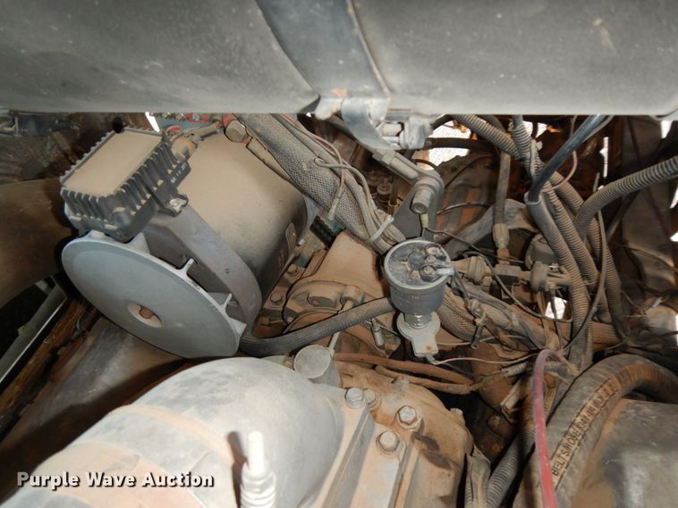 image for item DM2825 1985 Pierce  ladder fire truck