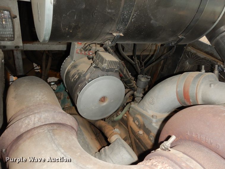 image for item DM2825 1985 Pierce  ladder fire truck