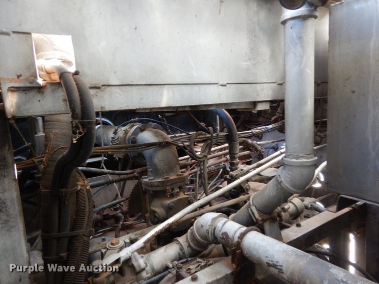 image for item DM2825 1985 Pierce  ladder fire truck