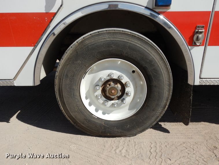 image for item DM2825 1985 Pierce  ladder fire truck