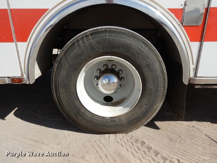 image for item DM2825 1985 Pierce  ladder fire truck