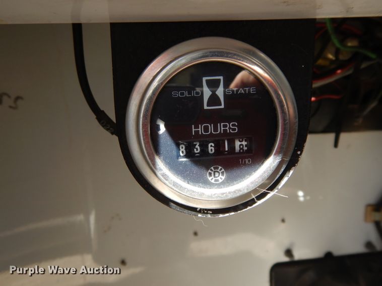 image for item DM2825 1985 Pierce  ladder fire truck