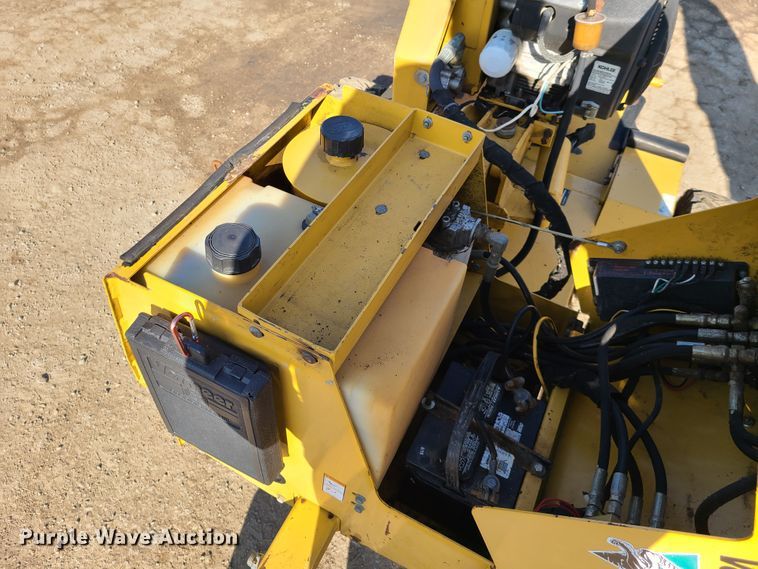 image for item DN6150 Vermeer SC252  stump grinder