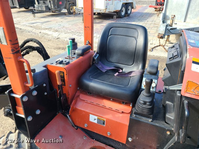 image for item DN6151 2011 Ditch Witch 420SX  trencher