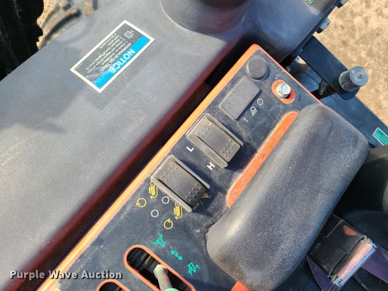 image for item DN6151 2011 Ditch Witch 420SX  trencher