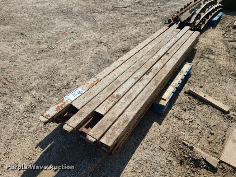 image for item DN6180 (45) concrete forms