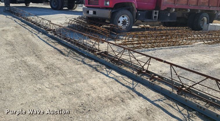 image for item DN6182 Concrete screed