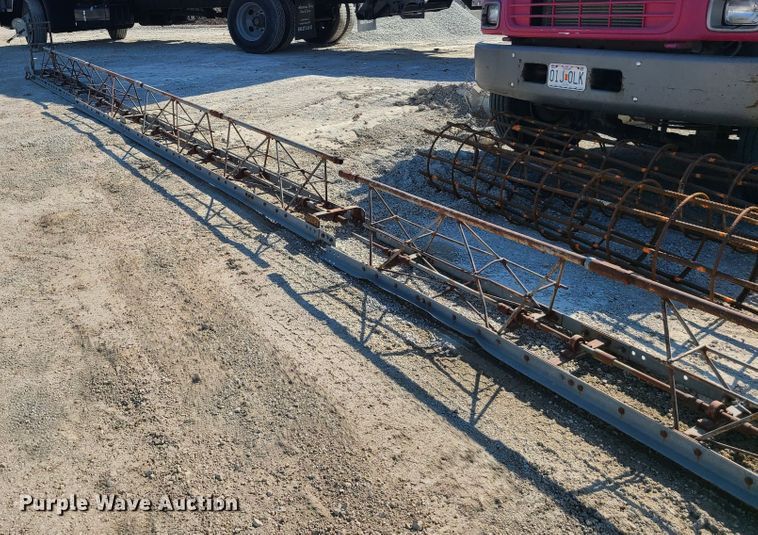 image for item DN6182 Concrete screed