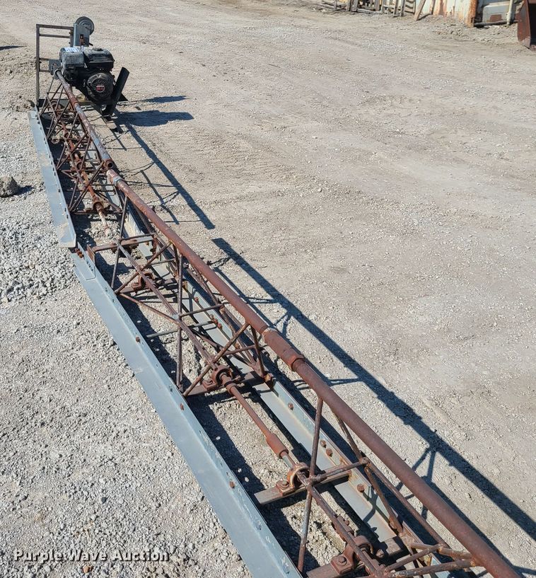 image for item DN6182 Concrete screed