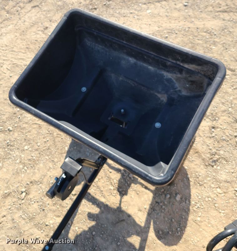 image for item DN6189 Lawn equipment