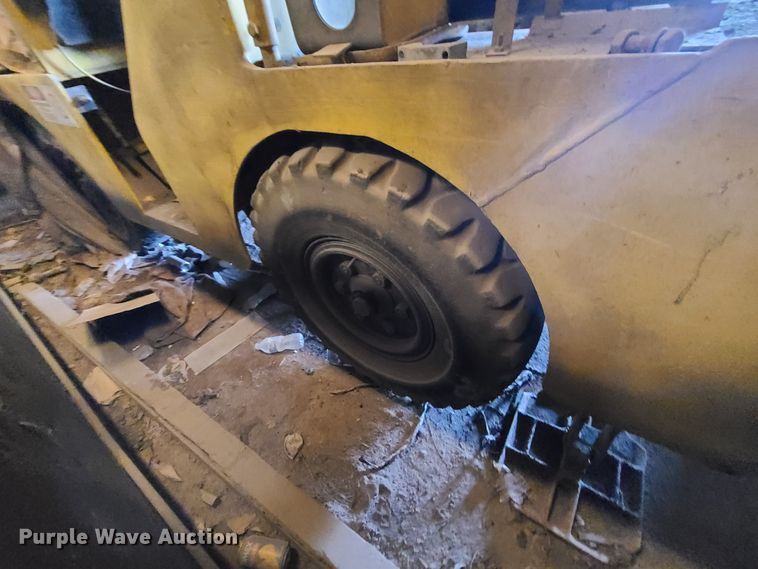 image for item DN6214 1977 Drott 85RM2  crane