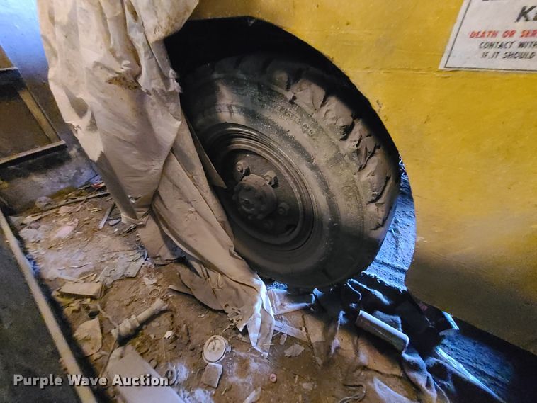 image for item DN6214 1977 Drott 85RM2  crane