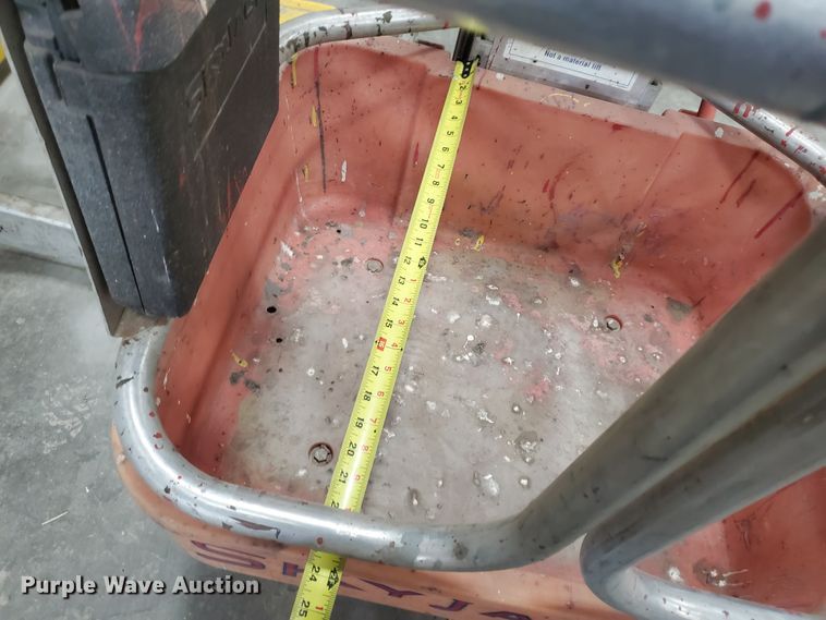 image for item EY9668 1997 Skyjack SP30  vertical lift