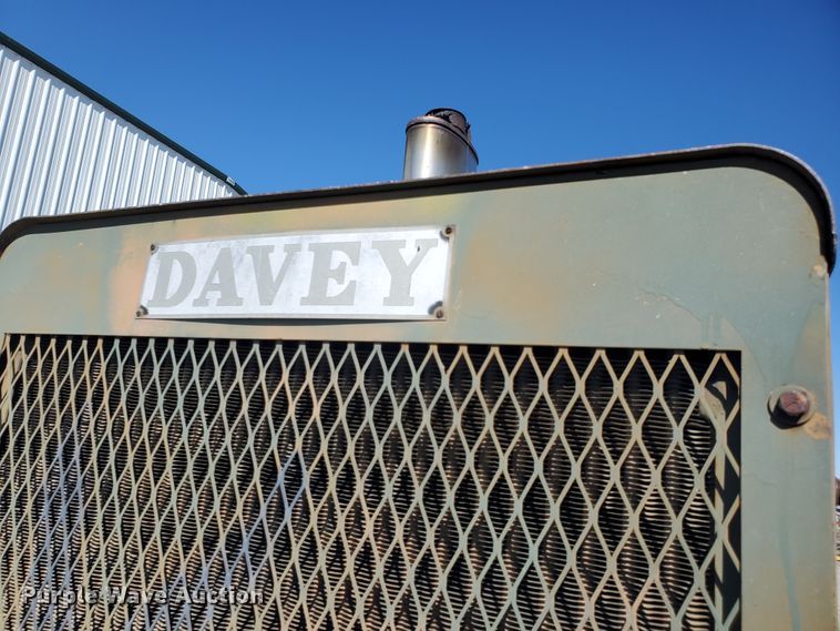 image for item EY9669 1970 Davey 9M250RPV  air compressor