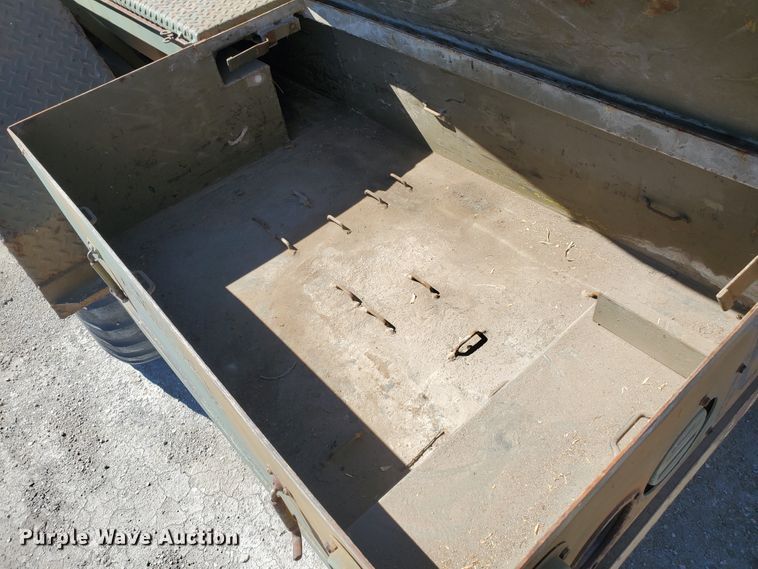 image for item EY9669 1970 Davey 9M250RPV  air compressor