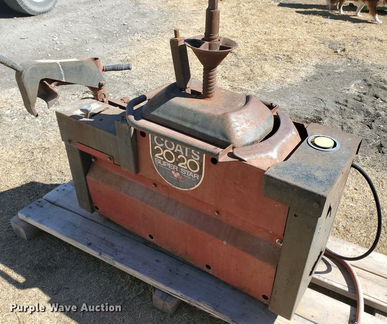 image for item EY9681 Coats 20-20 Super Star tire machine
