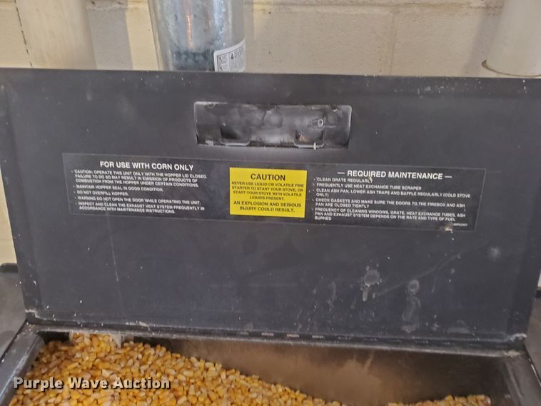 image for item EY9685 2005 St. Croix Auburn  corn stove