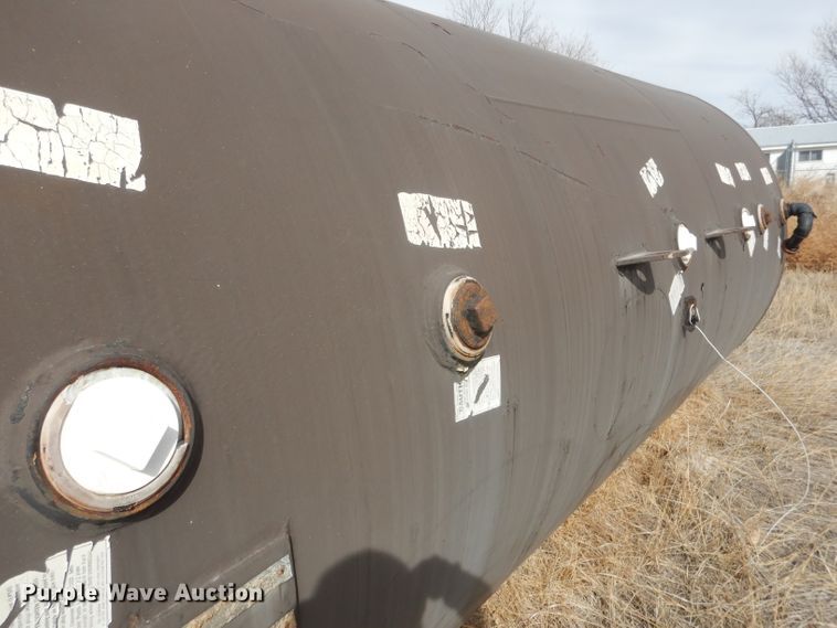 image for item FA9490 Steel fuel tank