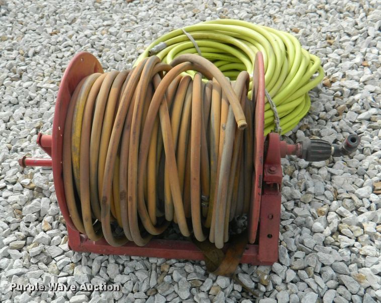 image for item GE9987 Hose reel