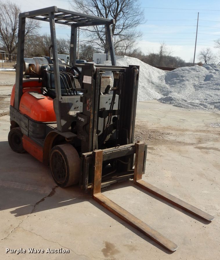 image for item GG9454 Toyota 42-6FGCU25  forklift