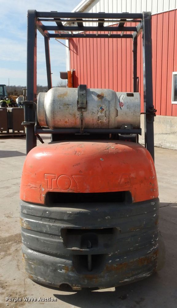 image for item GG9454 Toyota 42-6FGCU25  forklift