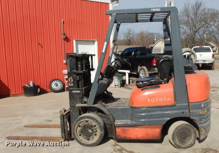 image for item GG9454 Toyota 42-6FGCU25  forklift
