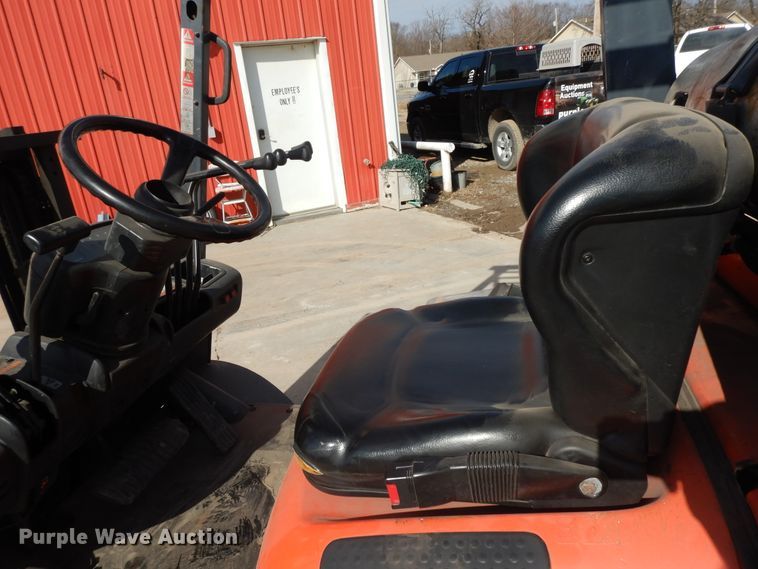 image for item GG9454 Toyota 42-6FGCU25  forklift