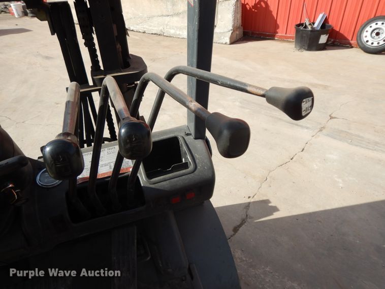 image for item GG9454 Toyota 42-6FGCU25  forklift