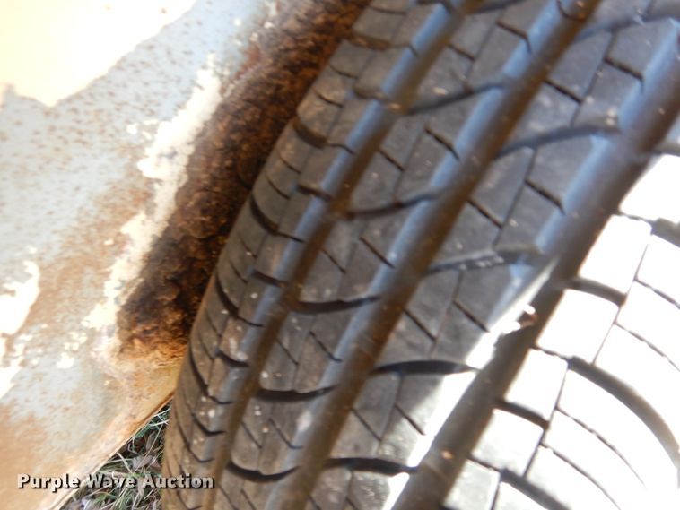 image for item GG9471 Ingersoll Rand 100  air compressor