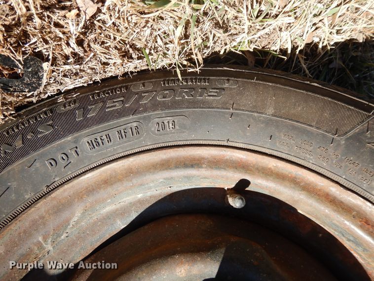 image for item GG9471 Ingersoll Rand 100  air compressor