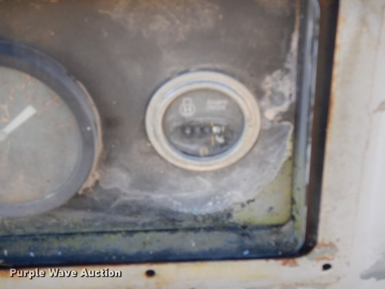 image for item GG9471 Ingersoll Rand 100  air compressor