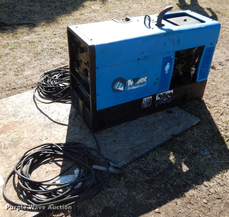 image for item GG9472 Miller Bobcat 225 welder