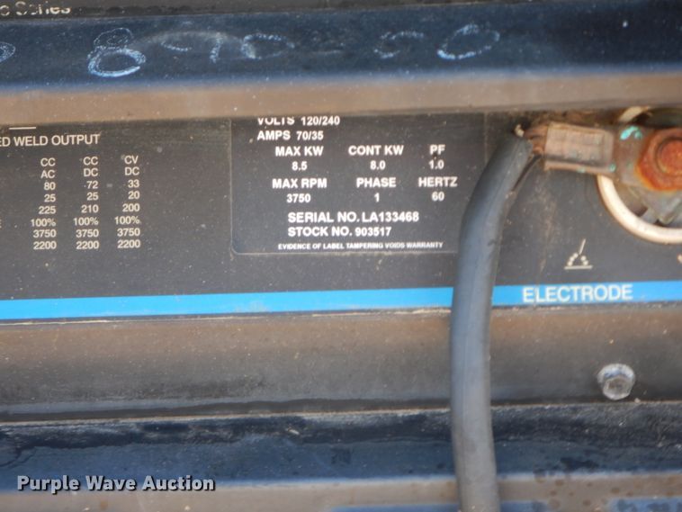 image for item GG9472 Miller Bobcat 225 welder